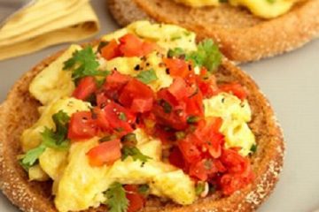 scrambled eggs with asparagus and tomatoes recipe