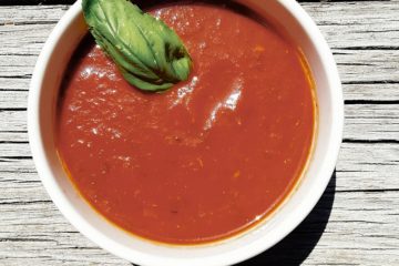 low sodium marinara sauce with mint garnish